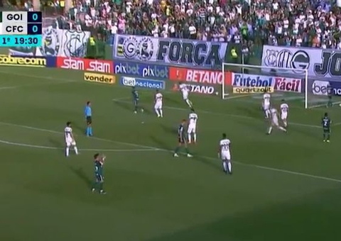 Pedro Raul decide no fim, e Goiás bate o Coritiba na abertura do returno