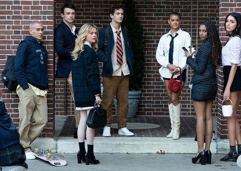 Nova versão de 'Gossip Girl' ganha primeiro trailer