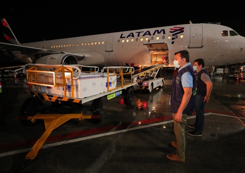 Covid-19: Amazonas recebe mais 62,8 mil doses da vacina Coronavac