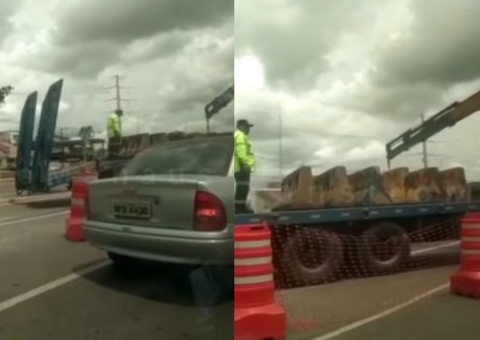 Viaduto do Manoa recebe 'dentes de dragão' após retirada de cones do local