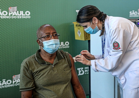 São Paulo marca novo ciclo de vacinação contra covid para 17 de janeiro de 2022