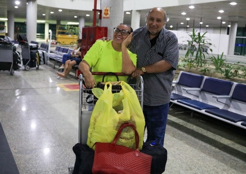 Mais de 30 amazonenses afetados pelas enchentes no RS chegam em Manaus