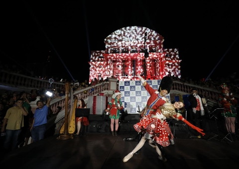 Veja programação do 'Mundo Encantado do Natal' no Largo do São Sebastião