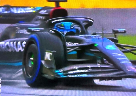 Verstappen larga na pole para igualar vitórias de Senna