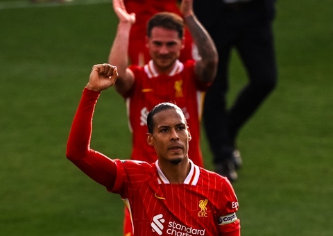 Torcida do Liverpool compra ingressos de até R$ 27 mil para 'título'