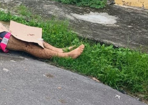 Homem sai para comemorar o Natal e é achado morto com 5 tiros em Manaus