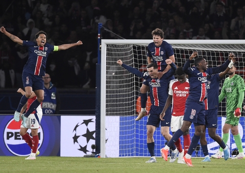 PSG bate Arsenal e chega aonde não chegou com Messi