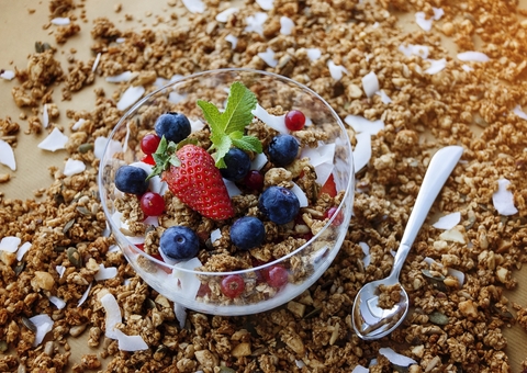 Conheça os alimentos usados para emagrecer que na verdade engordam