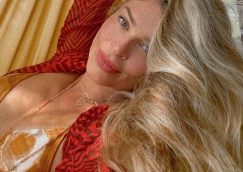 Veja detalhes da mansão de Grazi, com closet gigante e canto para treino