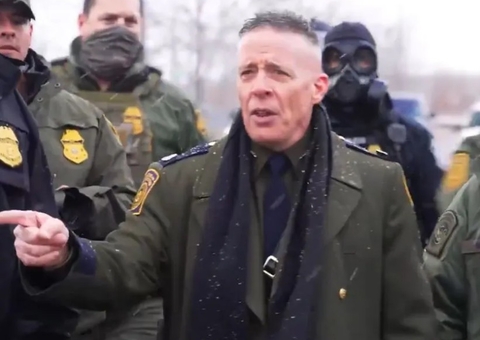 Chefe da Patrulha de Fronteira dos EUA é afastado após morte de enfermeiro