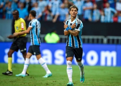 Grêmio encaminha contratação de Iturbe e prepara anúncio