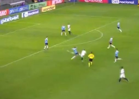 Grêmio goleia Operário com show de Diego Souza e dois gols de Elkeson