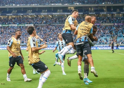 Grêmio bate Ypiranga nos pênaltis e vai à final do Gaúcho