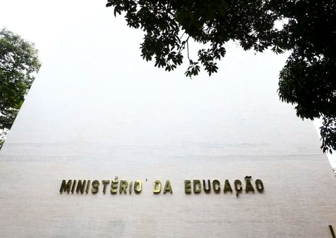 Ebserh divulga edital de concurso com 545 vagas