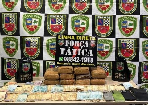 Trio é preso com 10 kg de drogas em carro e R$ 17,5 mil no Monte das Oliveiras