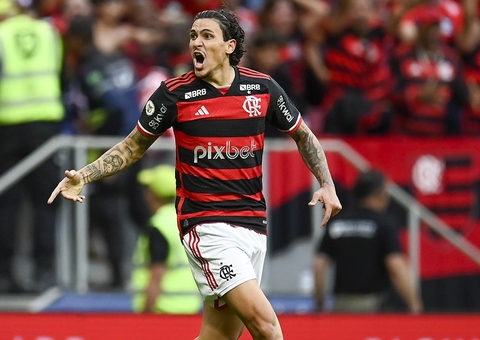 Brasileirão: Vitória pega o Flamengo hoje no Barradão