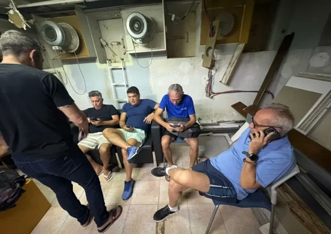 Políticos brasileiros se refugiam em bunkers durante viagem a Israel