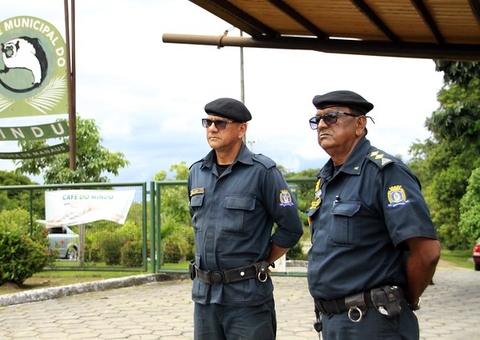 Prefeito de Manaus anuncia concurso com 200 vagas para guardas municipais