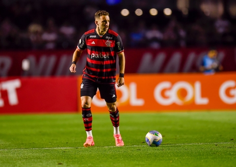 Flamengo vive pesadelo com bola parada e número de gols levados é espantoso