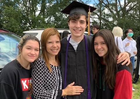 Filho de Gugu Liberato diz que irmãs estão sendo manipuladas pela mãe: 'mentiras'