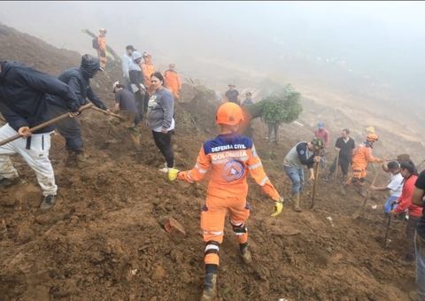 Deslizamento de terra mata 10 e deixa 15 desaparecidos na Colômbia