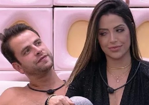 BBB22: Gustavo pede presente ousado a Laís antes de eliminação