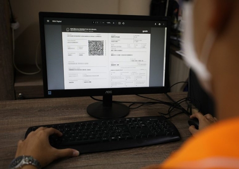 Projeto que desvincula débitos antigos de veículo após transferência é aprovado