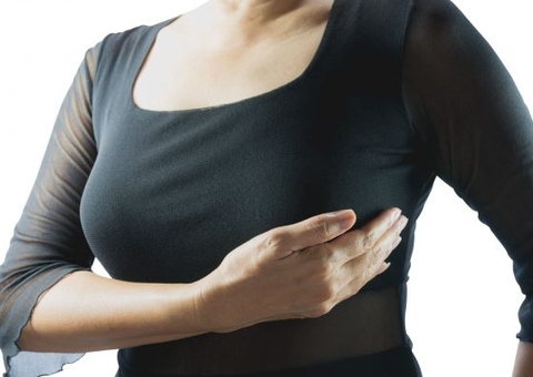 Doença autoimune faz cirurgias para retirada de silicone subirem 33%