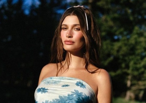 Hailey Bieber mostra evolução da barriguinha de 1ª gestação