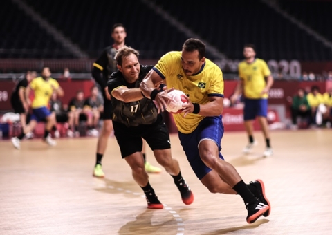 Brasil perde para a Alemanha no handebol masculino e se despede de Tóquio