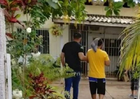 Pastor é preso por embriagar e estuprar vítimas para tirar 'maldição'