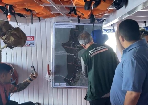 Prefeitura notifica 900 flutuantes irregulares durante operação em Manaus