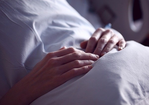 Justiça determina internação de suspeita de planejar atentado à escola