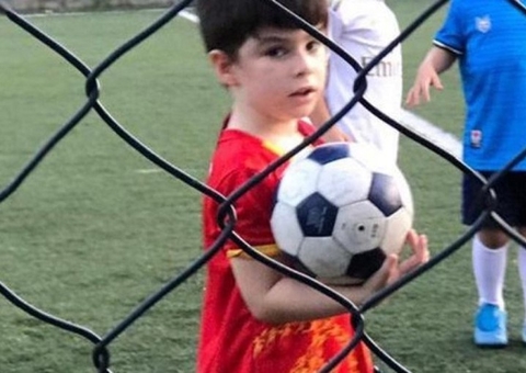 Babá que alertou sobre agressões de Henry não será presa, diz promotoria