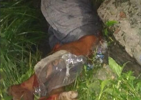 Homem é executado a tiros e agoniza até morrer em rua de Manaus