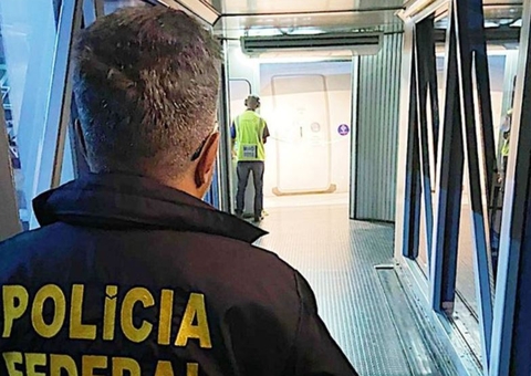 Foragido é preso pela PF enquanto embarcava em voo no aeroporto de Manaus