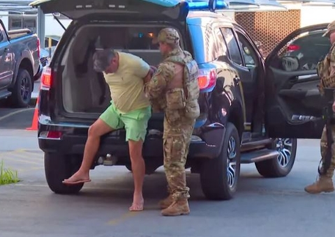 PF prende mergulhador que escondia drogas em cascos de navios para o Comando Vermelho