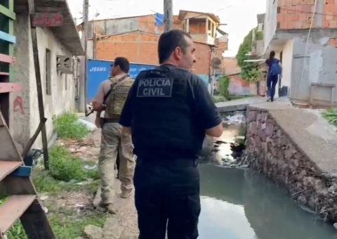 Operação prende líder e três membros de milícia que aterrorizava moradores em Manaus