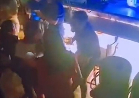 Joana Darc mostra vídeo de homem apalpando amiga antes de agressão em Manaus