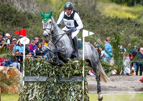 Brasil conquista prata e bronze no hipismo e vaga em Paris-2024 por equipes