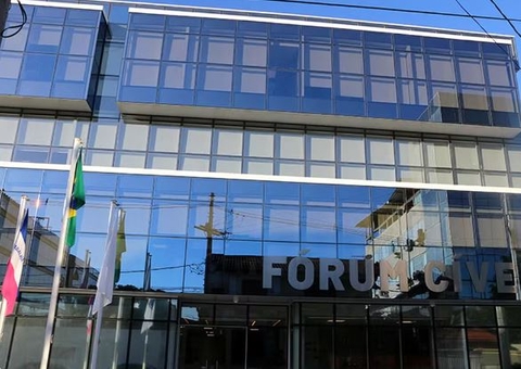 Promotor é denunciado por sugerir que mãe de 7 filhos 'aquiete o facho' e volte com ex; ouça