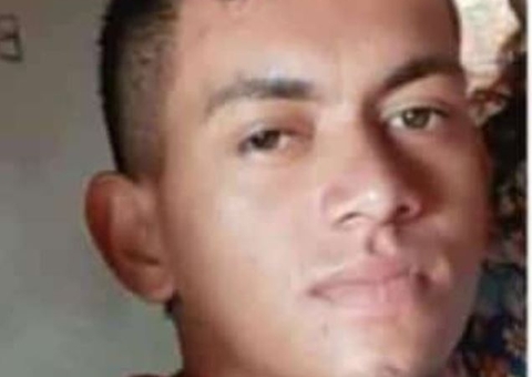 Homem achado morto em Envira levou 28 facadas e foi  semi degolado por irmãos