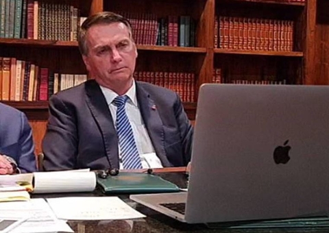 Bolsonaro é intimado a depor na PF por vazar informações sobre ataque hacker ao TSE