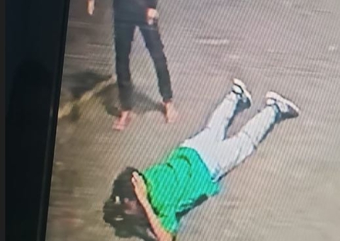 Assalto em posto de combustíveis termina com vigia baleado na AM-070