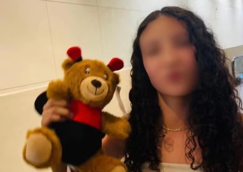 Garota de 14 anos morre após cirurgia de silicone feita por namorado da mãe