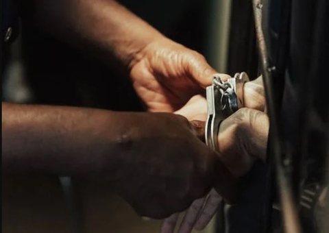 Homem é preso suspeito de matar tio a tiros na frente da família no Amazonas