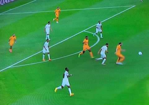 Catar se despede da Copa do Mundo com derrota para Holanda