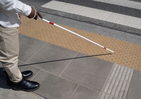 Médicos discutem uso da IA para melhorar autonomia de deficientes visuais