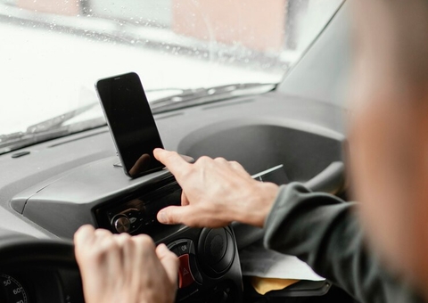 Adolescentes são apreendidos por assaltar motorista de aplicativo no Mauazinho