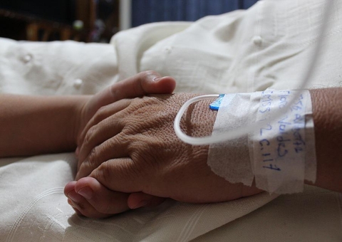 Idoso morre após receber alta de hospital depois de ser atropelado em Manaus